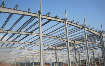 掌握钢结构性能特点建造精品钢构工程